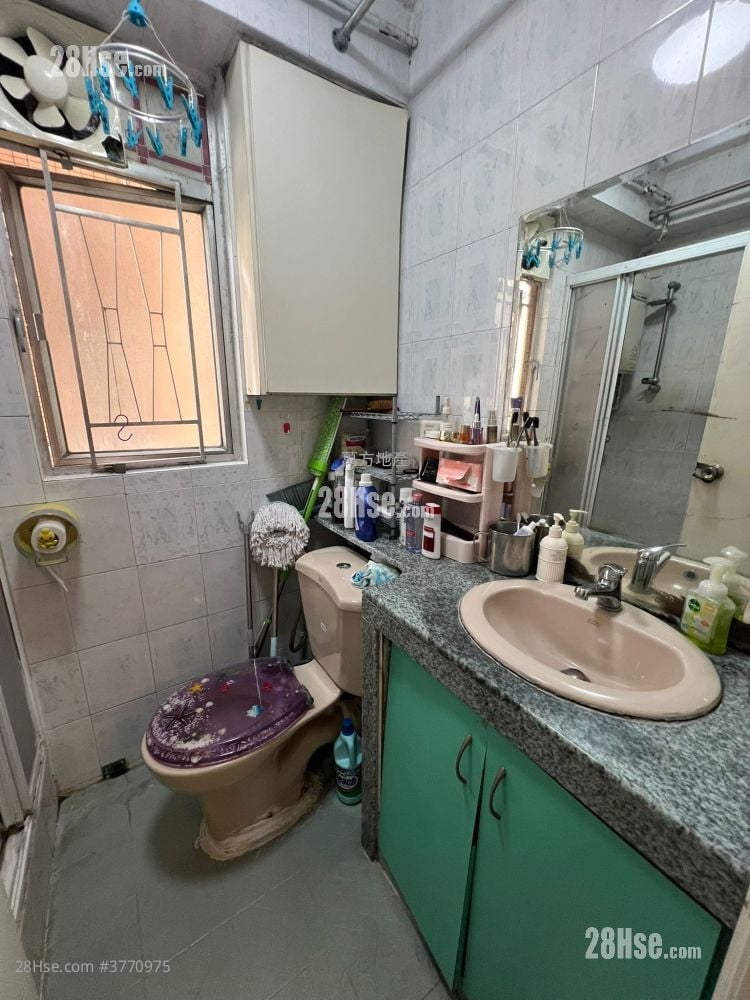 云叠花园 售盘 3 房 , 1 浴室 593 平方尺