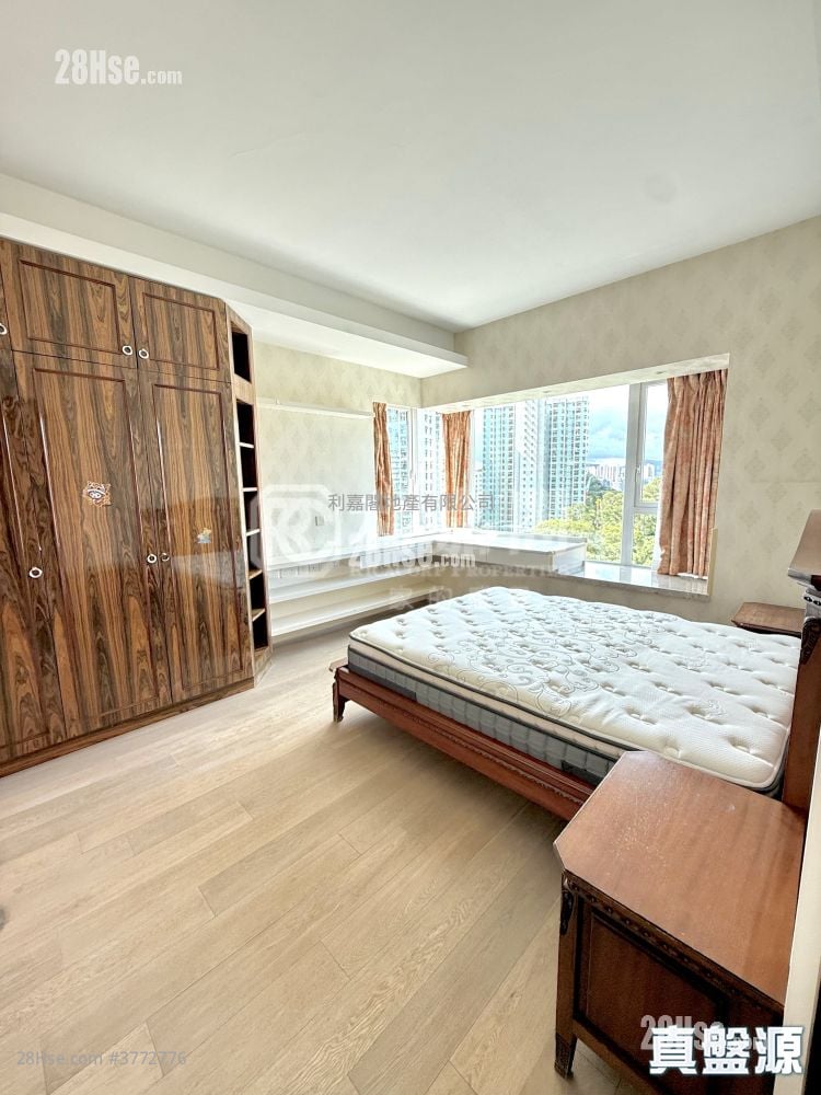 嘉皇台 售盘 4 房 , 3 浴室 1,816 平方尺