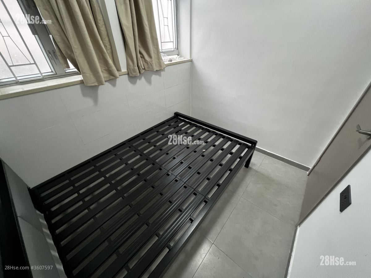 Kam Shan Lau Rental 250 ft²
