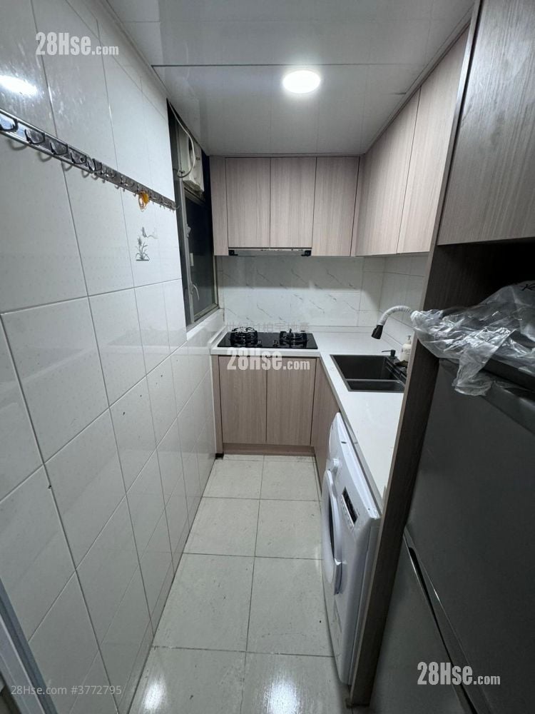 Plover Cove Garden Sell 2 Bedrooms , 1 Bathroom 343 ft²