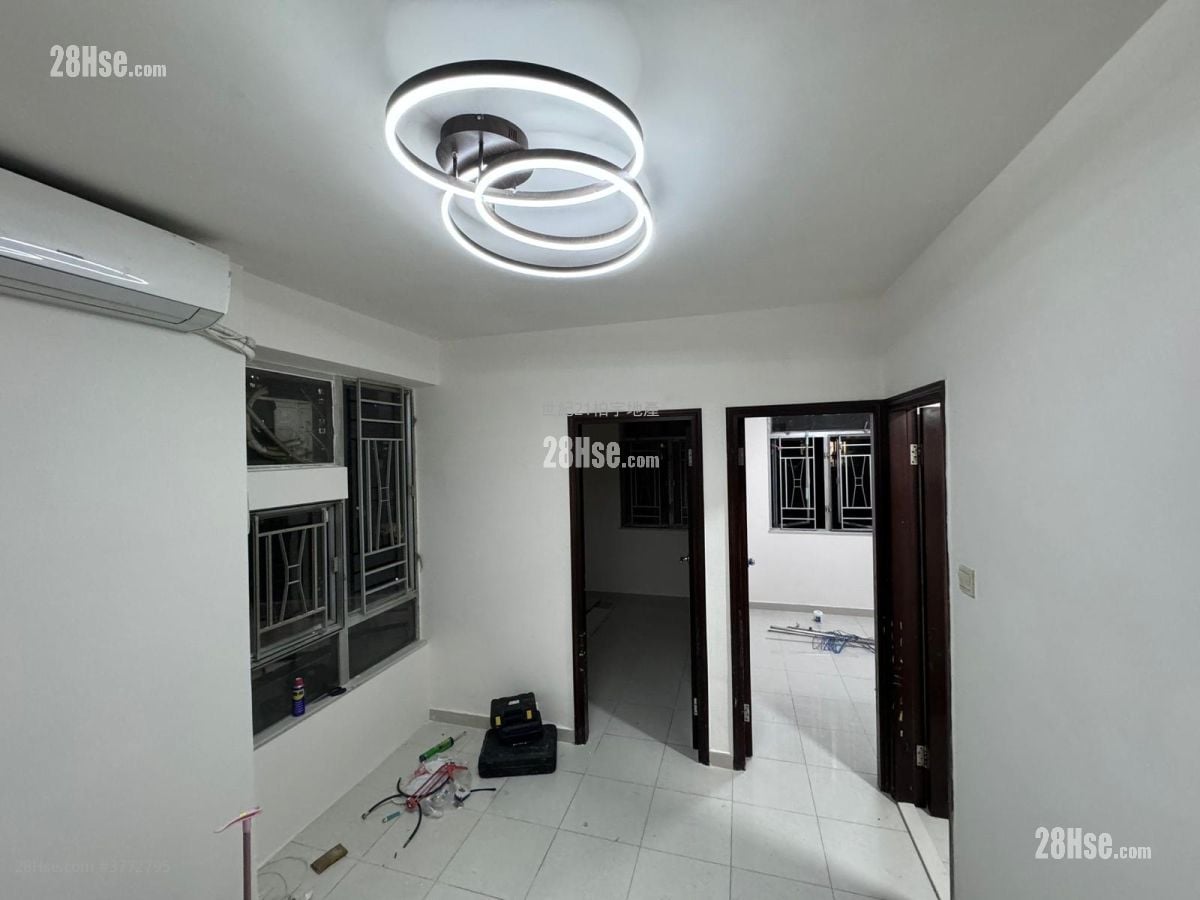 Plover Cove Garden Sell 2 Bedrooms , 1 Bathroom 343 ft²