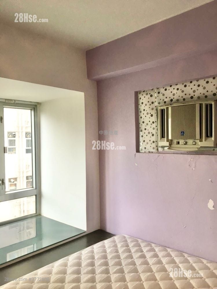Chuen Fai Centre Sell 1 Bedroom 295 ft²