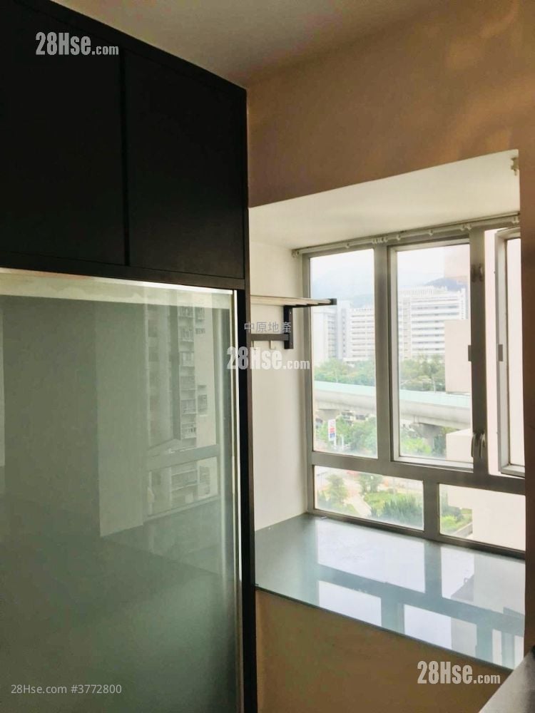 Chuen Fai Centre Sell 1 Bedroom 295 ft²