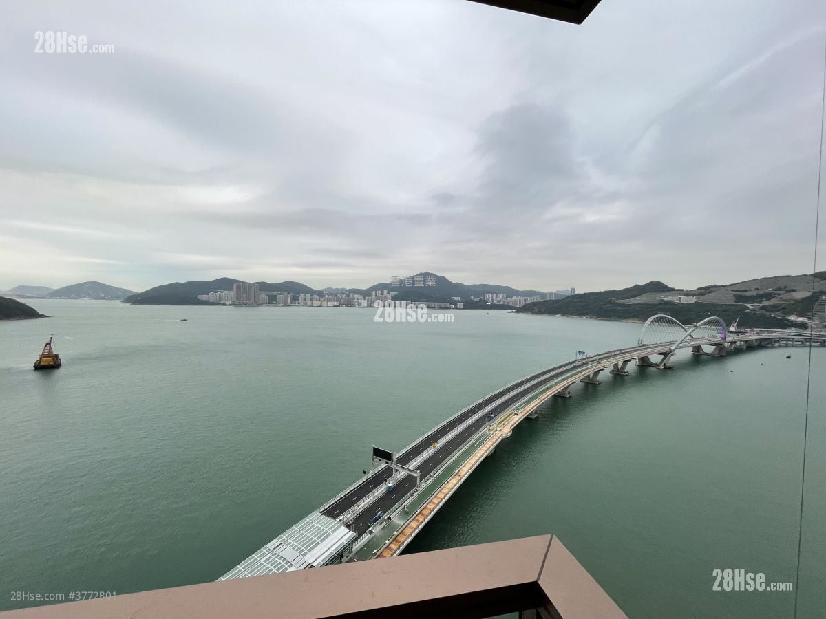 Lp10 Sell 3 Bedrooms , 2 Bathrooms 857 ft²