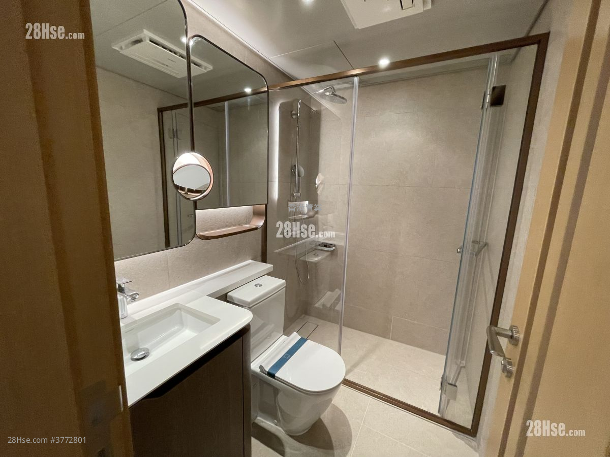 Lp10 Sell 3 Bedrooms , 2 Bathrooms 857 ft²