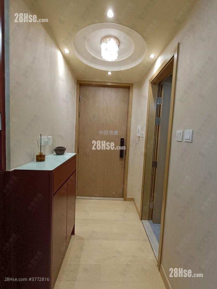 朗城滙 售盘 3 房 719 平方尺