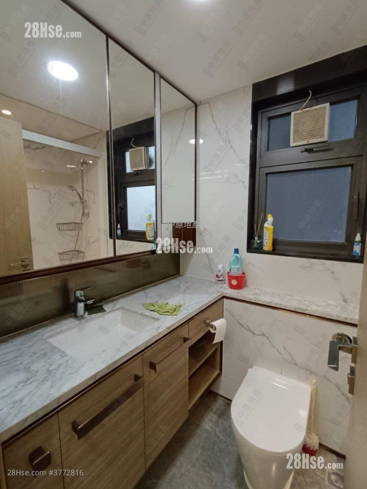 朗城滙 售盘 3 房 719 平方尺