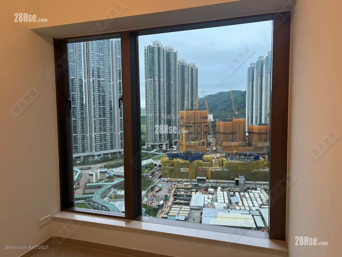 Lp10 Sell 2 Bedrooms , 2 Bathrooms 647 ft²