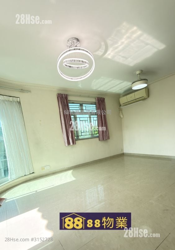 Village Rental 2 Bedrooms , 1 Bathroom 700 ft²