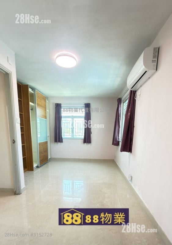 Village Rental 2 Bedrooms , 1 Bathroom 700 ft²