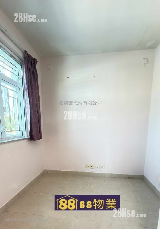 Village Rental 2 Bedrooms , 1 Bathroom 700 ft²