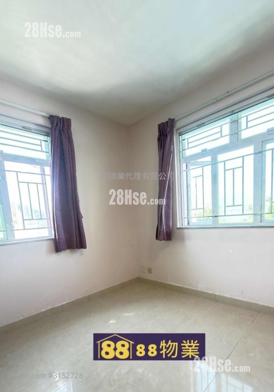 Village Rental 2 Bedrooms , 1 Bathroom 700 ft²