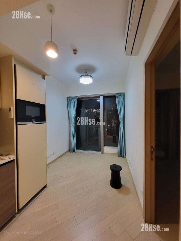 Grand Central Rental 1 Bedroom , 1 Bathroom 333 ft²