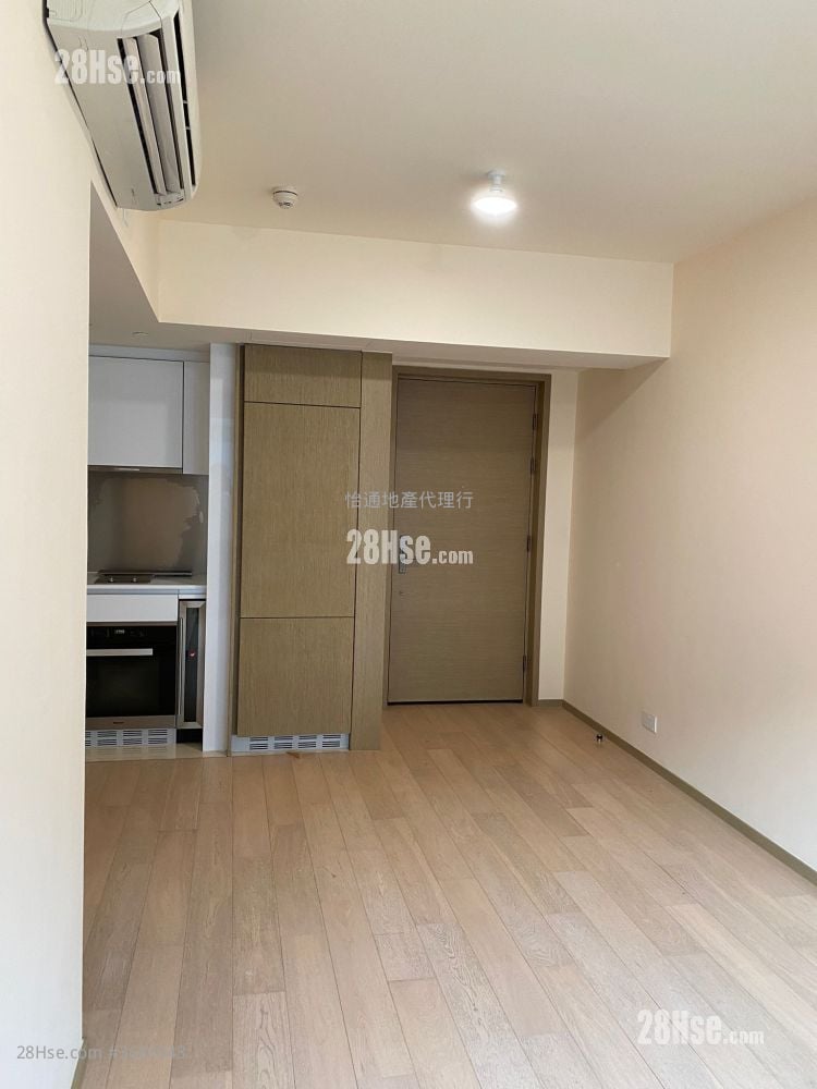 Island Garden Sell 2 Bedrooms , 1 Bathroom 485 ft²