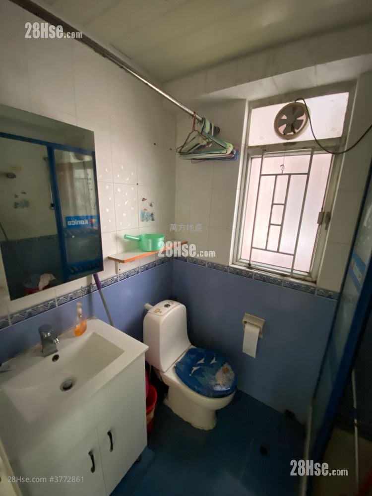 云叠花园 售盘 3 房 , 1 浴室 593 平方尺