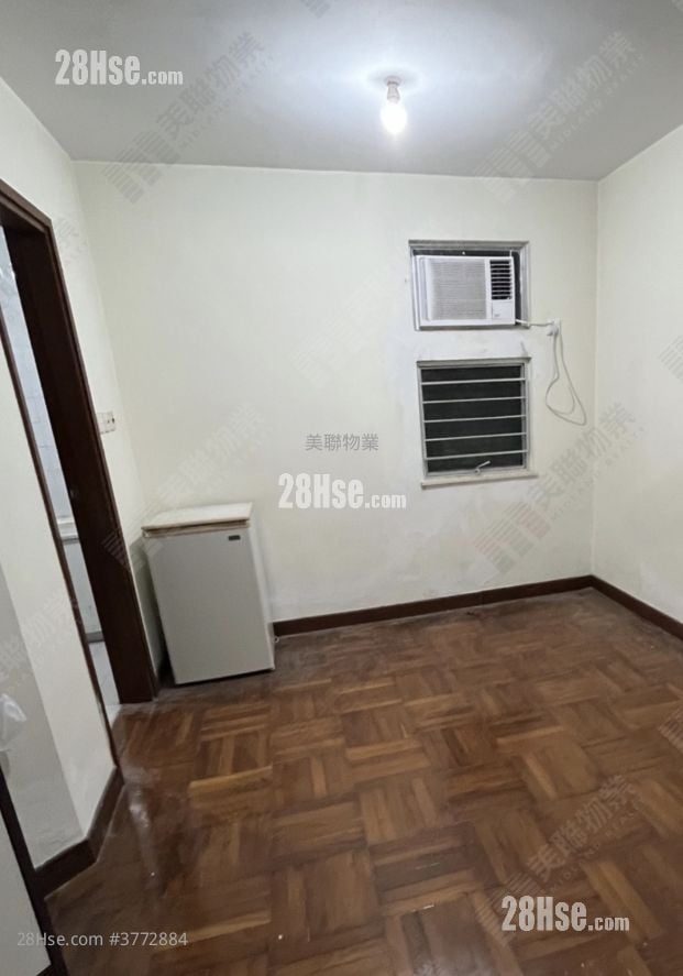 Sceneway Garden Sell 3 Bedrooms 612 ft²