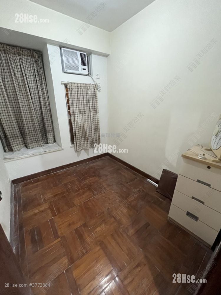 Sceneway Garden Sell 3 Bedrooms 612 ft²