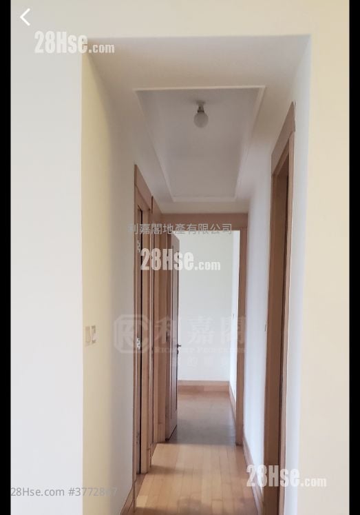 逸桦园 售盘 3 房 752 平方尺