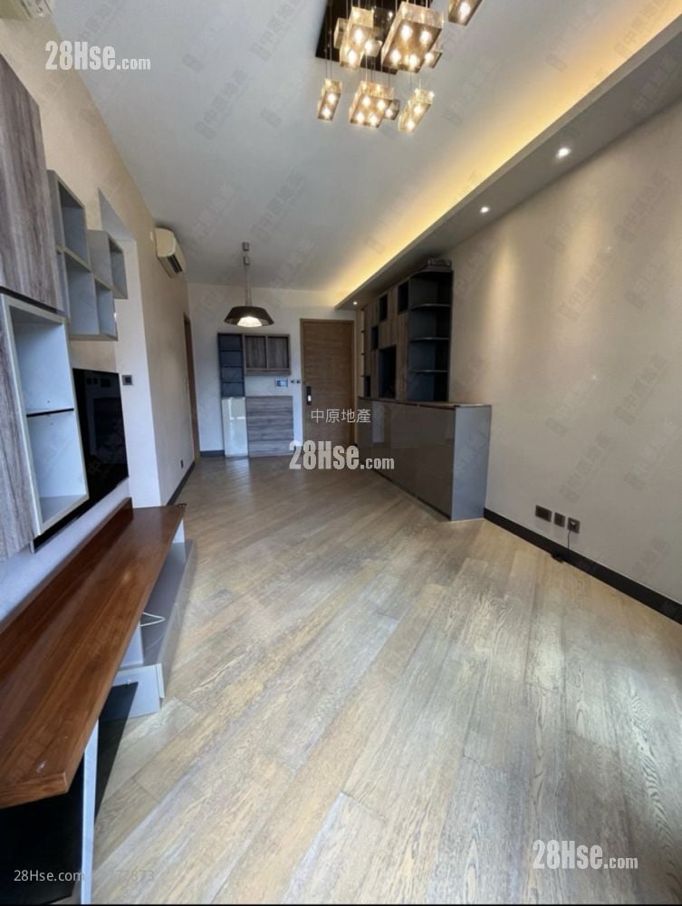 柏傲山 售盘 3 房 , 2 浴室 735 平方尺