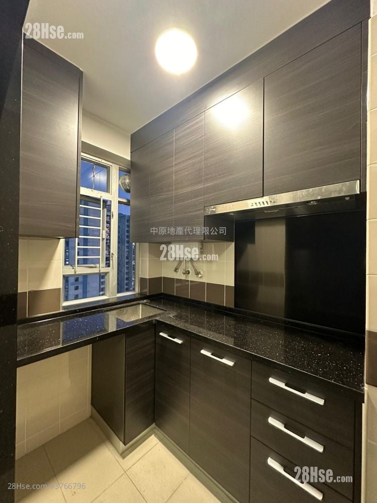 Sheung Man Court Sell 1 Bedroom , 1 Bathroom 291 ft²