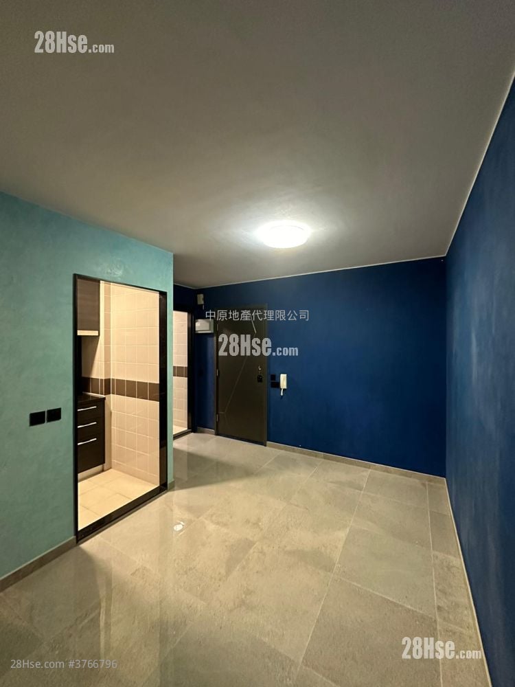 Sheung Man Court Sell 1 Bedroom , 1 Bathroom 291 ft²