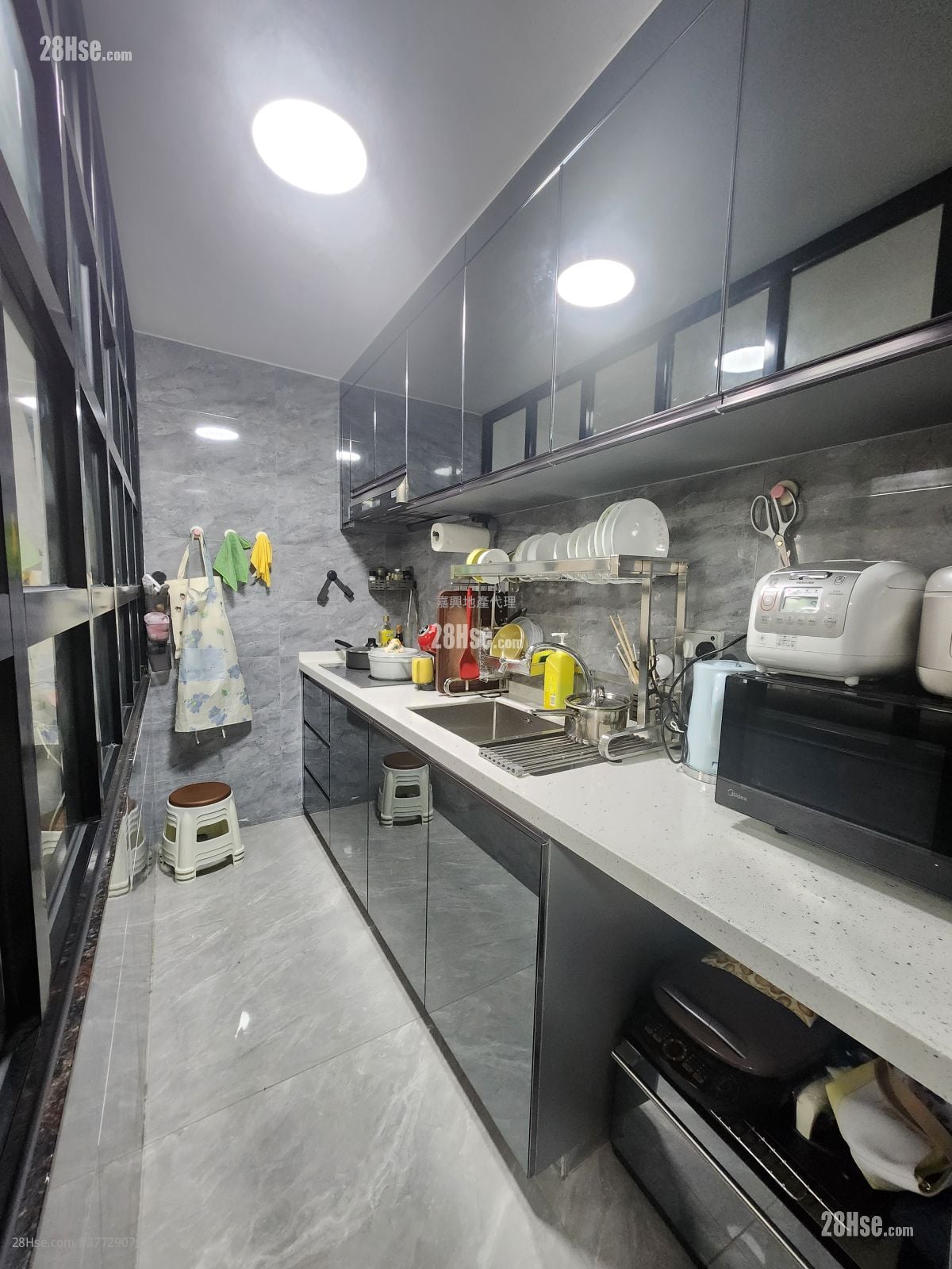 村屋 售盘 3 房 , 1 浴室