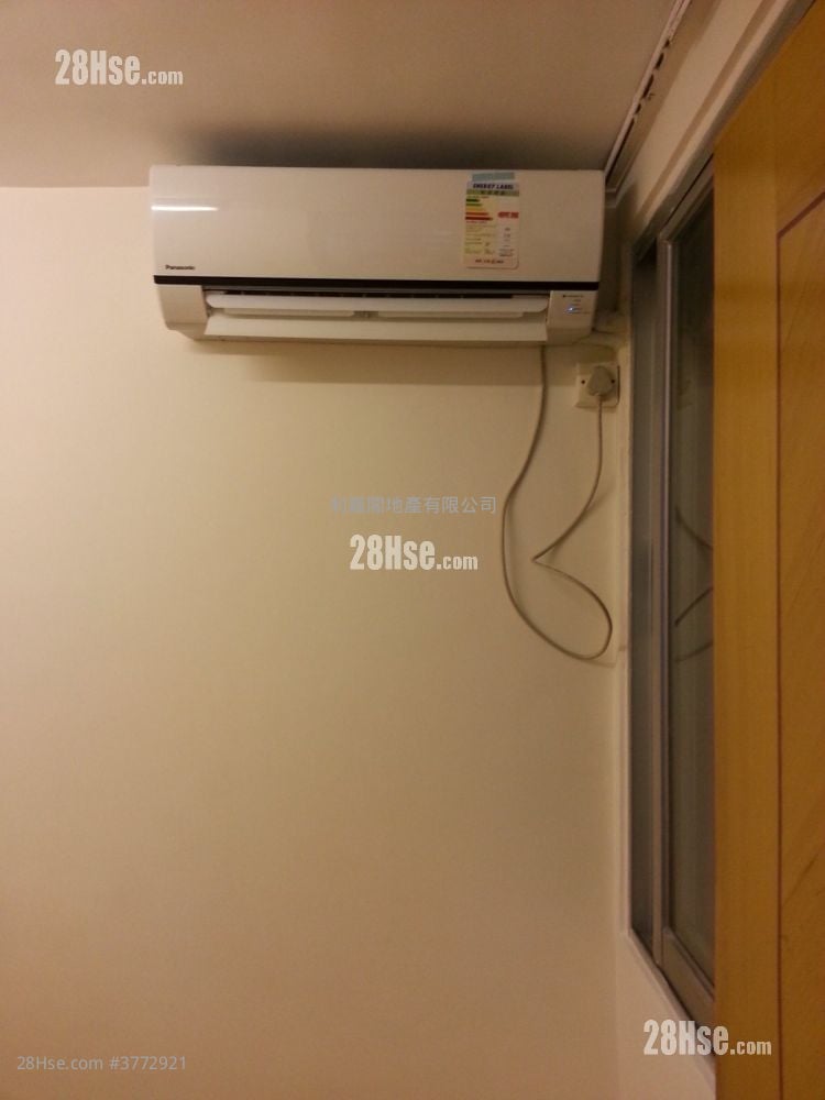 Mei Foo Sun Chuen Sell 3 Bedrooms , 1 Bathroom 652 ft²