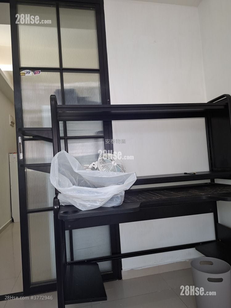 唐楼 租盘 1 房 , 1 浴室 150 平方尺