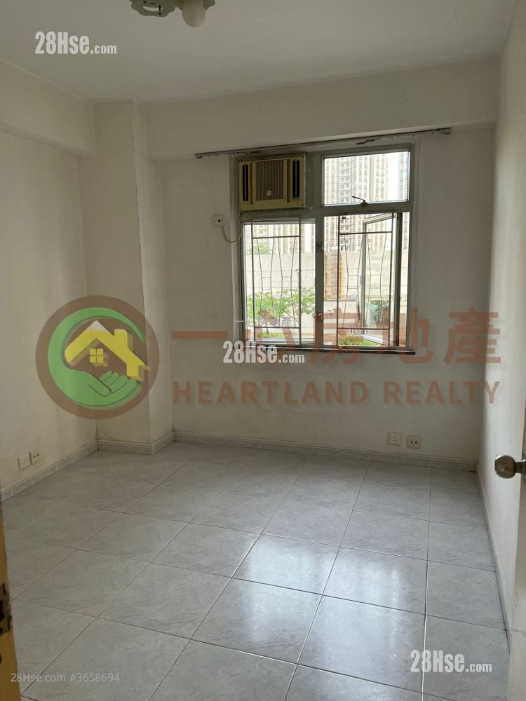 美乐花园 售盘 2 房 , 1 浴室 589 平方尺