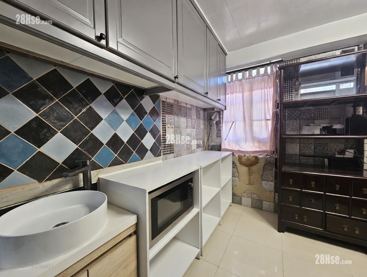 银海山庄 售盘 开放式间隔 , 1 浴室 199 平方尺