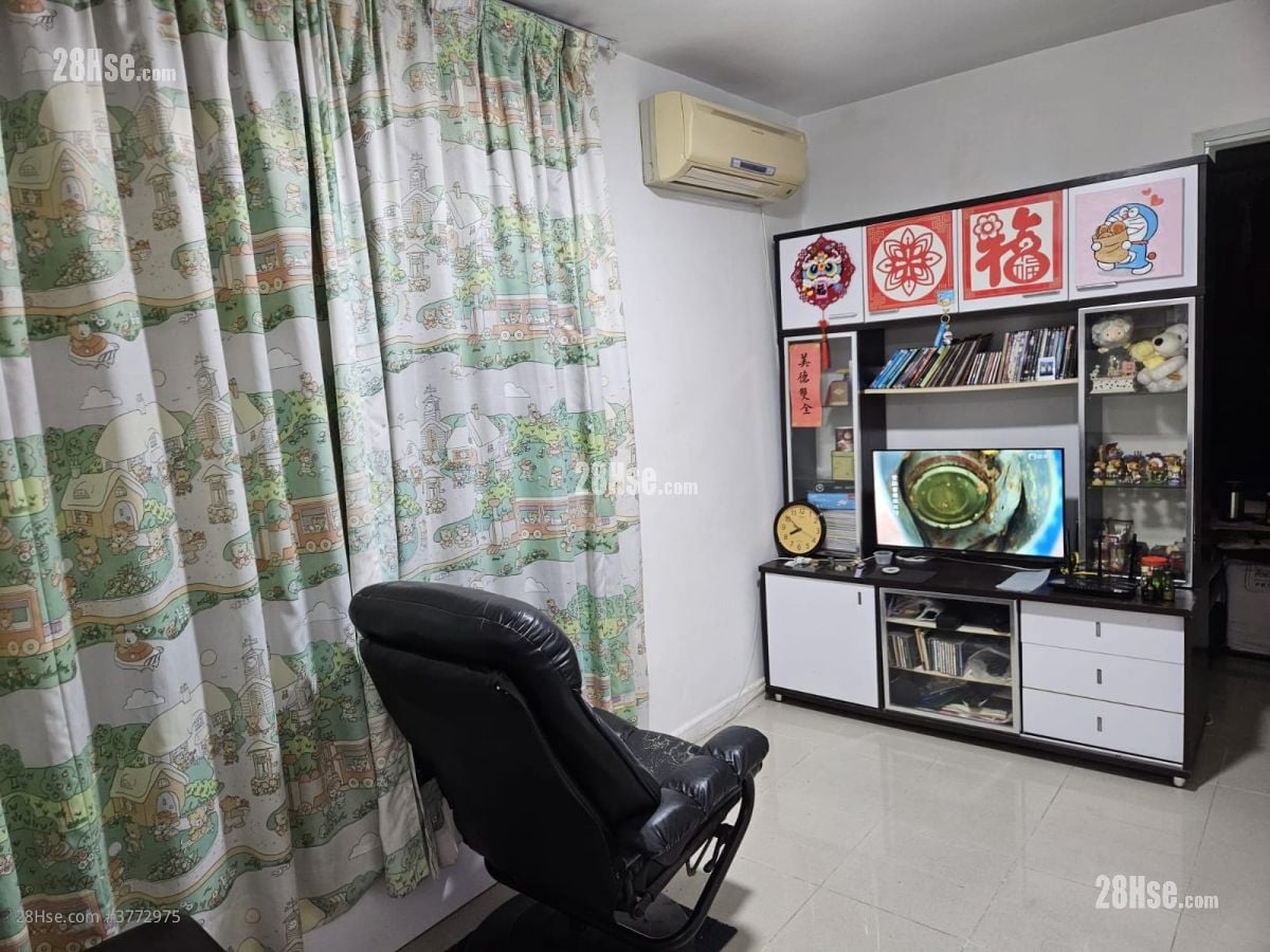 村屋 售盘 1 房 , 1 浴室 350 平方尺