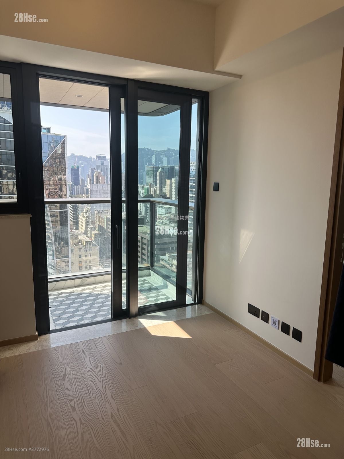 Topside Residence Rental 2 Bedrooms , 1 Bathroom 377 ft²