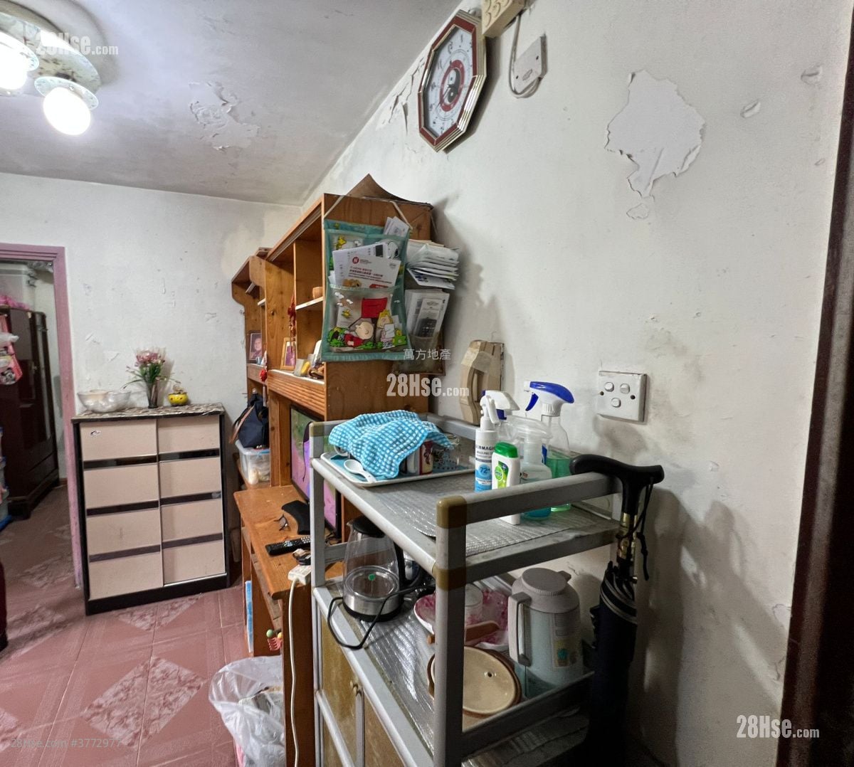 Hong Lam Court Sell 2 Bedrooms , 1 Bathroom 401 ft²