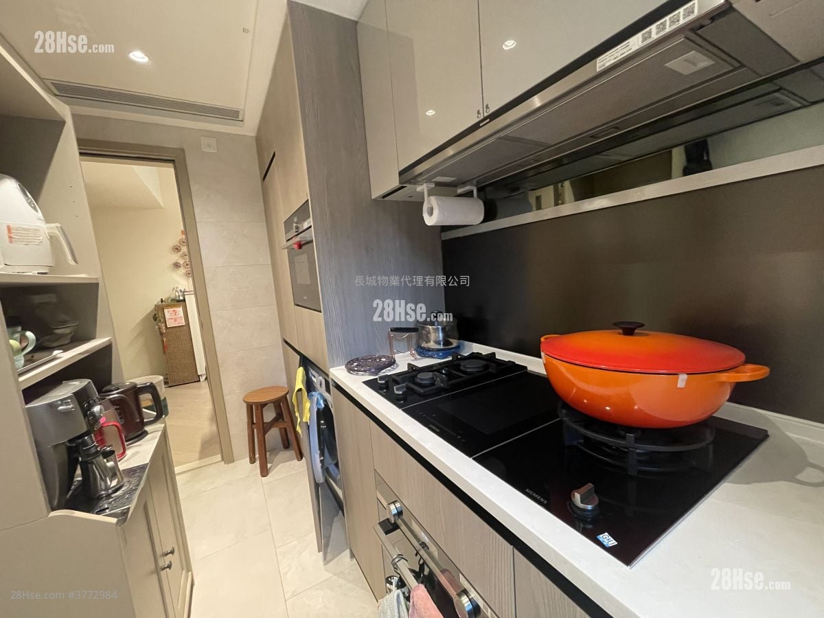 Wetland Seasons Park Sell 4 Bedrooms , 2 Bathrooms 726 ft²