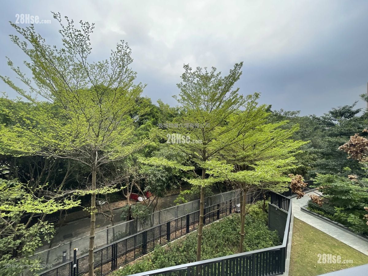 Wetland Seasons Park Sell 4 Bedrooms , 2 Bathrooms 726 ft²