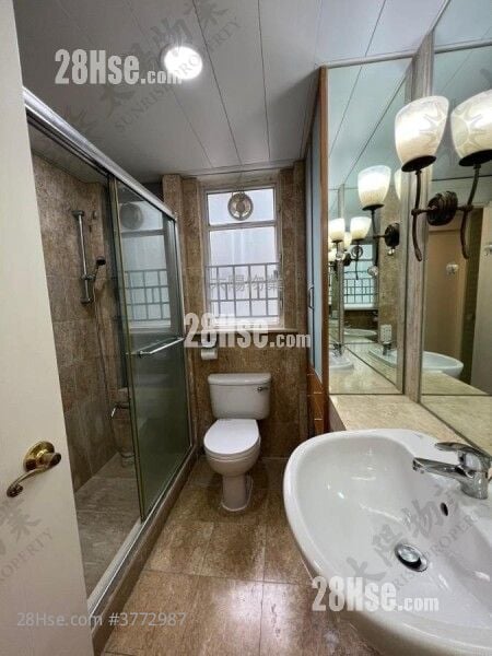 海逸豪园 售盘 3 房 1,104 平方尺