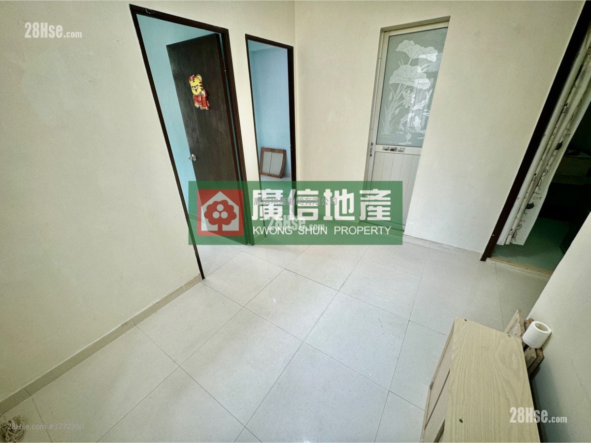 Mansun House Sell 2 Bedrooms , 1 Bathroom 294 ft²