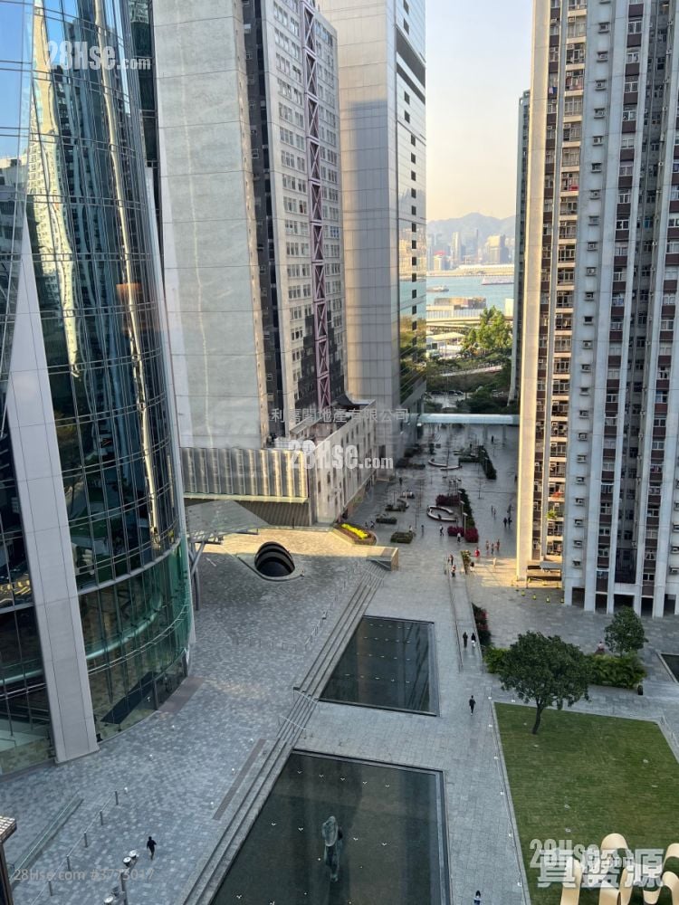 汇豪峰 售盘 3 房 , 1 浴室 573 平方尺