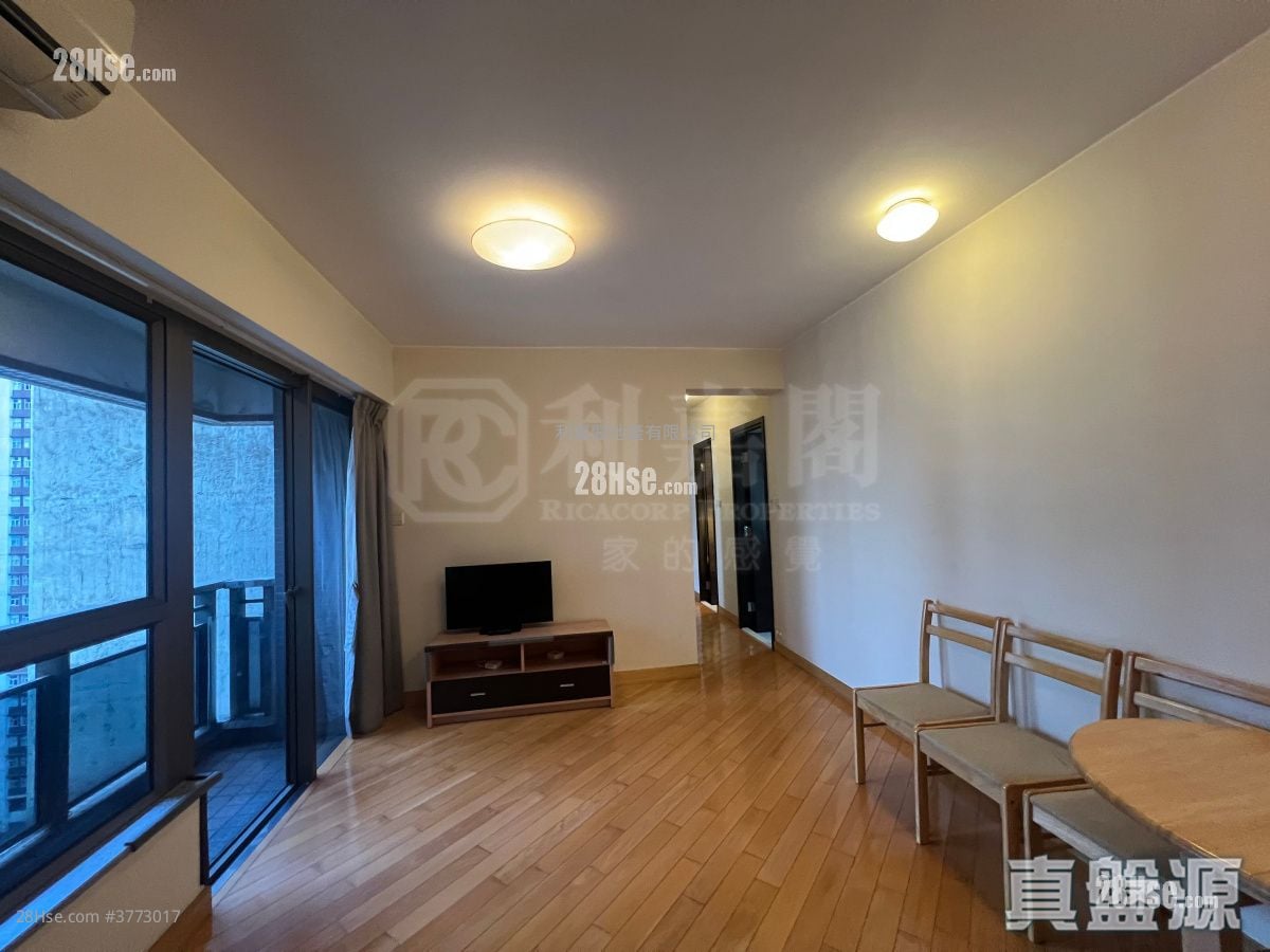 汇豪峰 售盘 3 房 , 1 浴室 573 平方尺