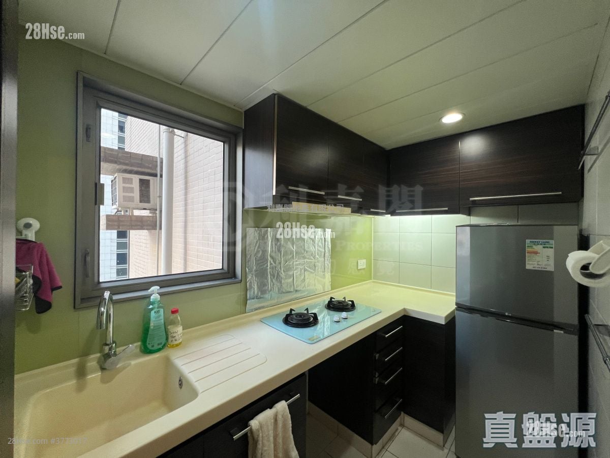 汇豪峰 售盘 3 房 , 1 浴室 573 平方尺