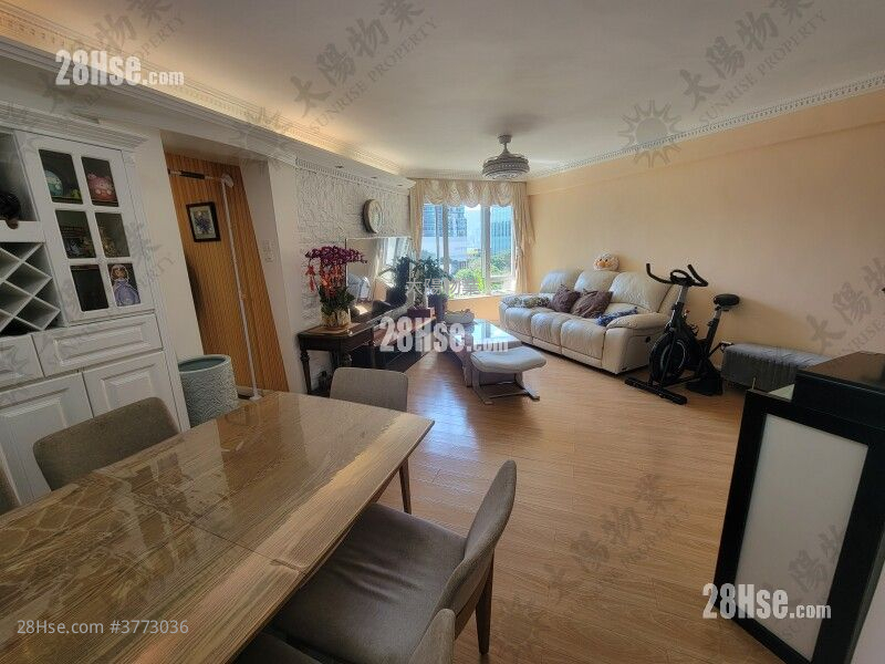 Whampoa Garden Sell 3 Bedrooms 825 ft²