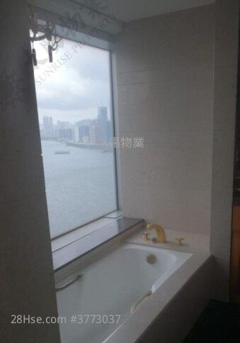 海名轩 售盘 3 房 1,420 平方尺