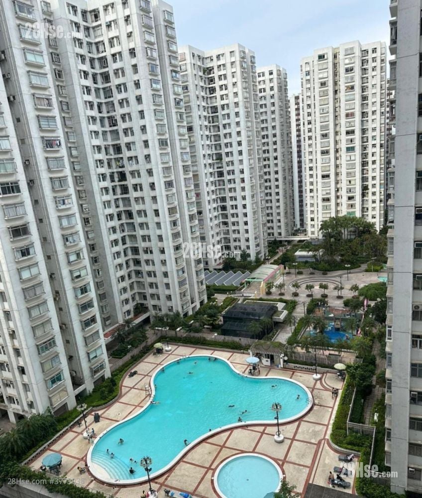 太古城 售盘 3 房 , 2 浴室 717 平方尺