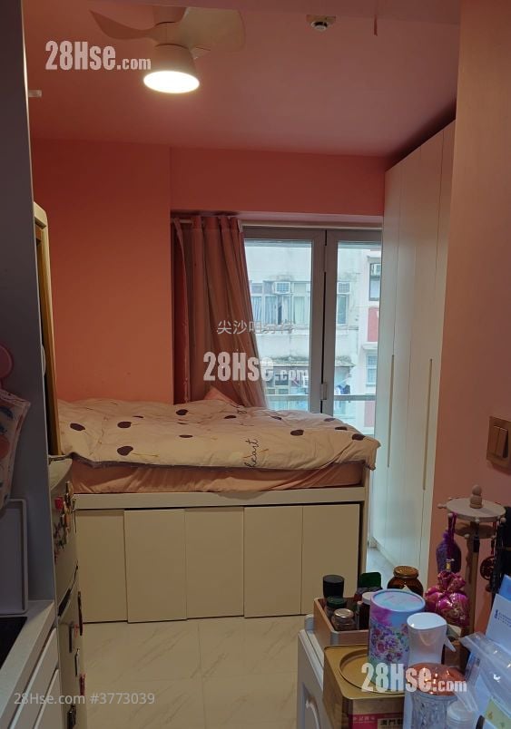 AVA62 售盘 1 浴室 173 平方尺