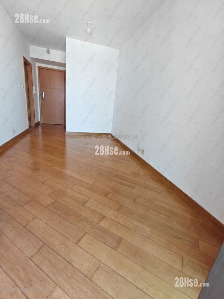 Harbour Green Sell 2 Bedrooms 482 ft²