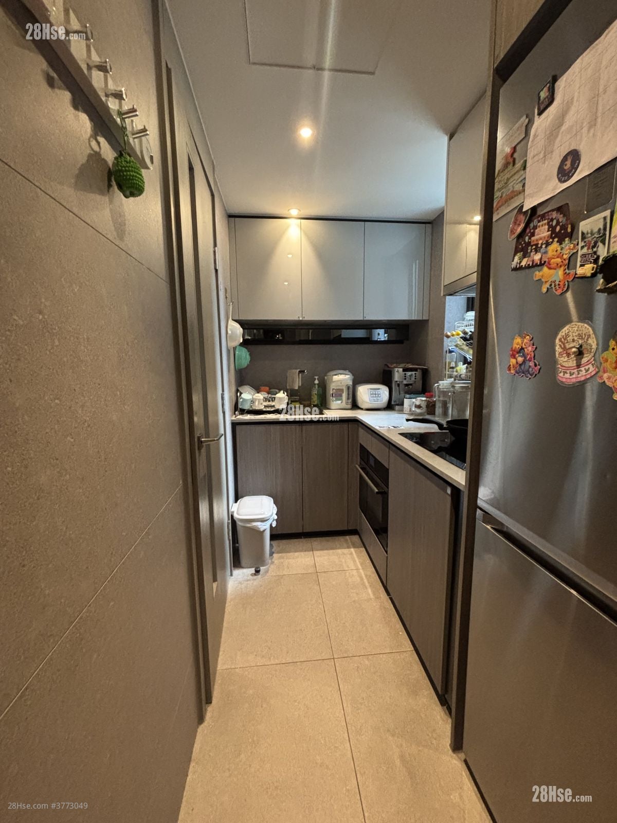 Yoho West Sell 3 Bedrooms , 3 Bathrooms 893 ft²