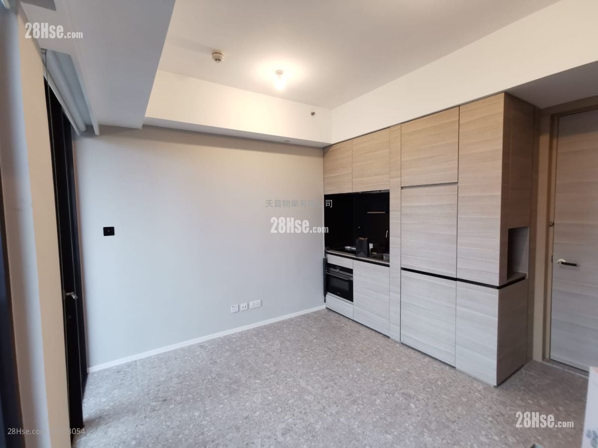 Artisan Garden Sell 1 Bedroom , 1 Bathroom 300 ft²