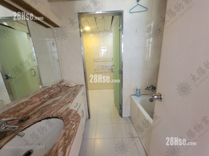 黄埔花园 售盘 4 房 761 平方尺