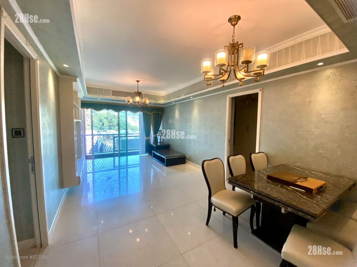 领凯 售盘 4 房 , 3 浴室 995 平方尺