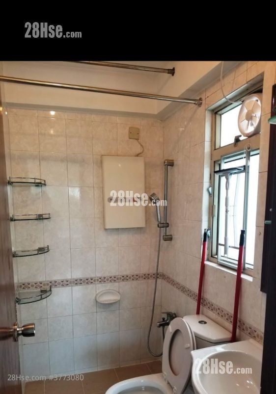 Fairview Garden Sell 2 Bedrooms , 1 Bathroom 306 ft²